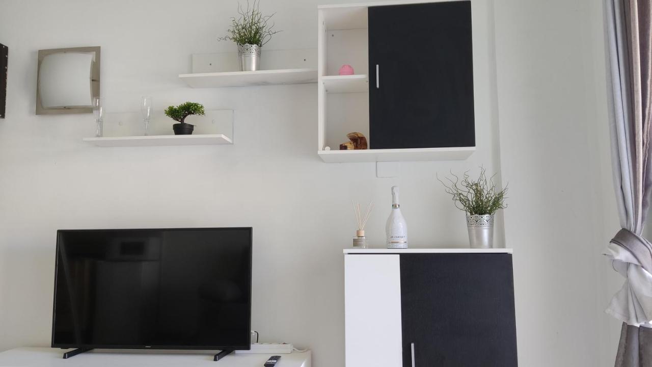 Paseo De Gracia - Lovely Studio By The Sea! Лос Кристианос Екстериор снимка