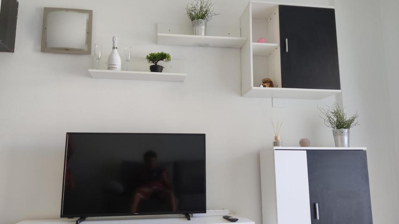 Paseo De Gracia - Lovely Studio By The Sea! Лос Кристианос Екстериор снимка